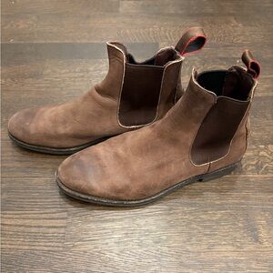 Allen Edmonds Chelsea Boots